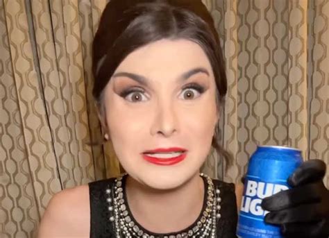 Bud Light boycott over trans influencer Dylan。